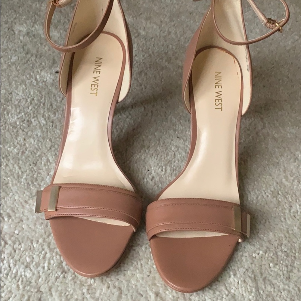 Nine West Mateo high heel sandal natural size 8.5